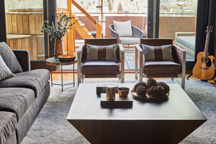 Element 52 Auberge Collection