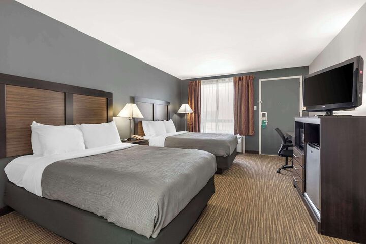 Room 16 of 34