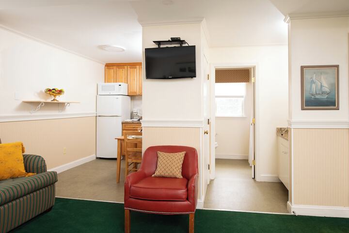 Room 111 of 156