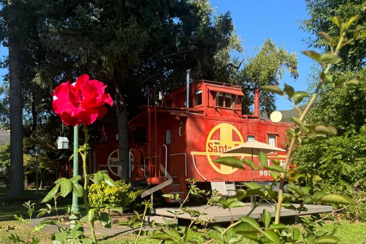 Featherbed Railroad B & B Resort