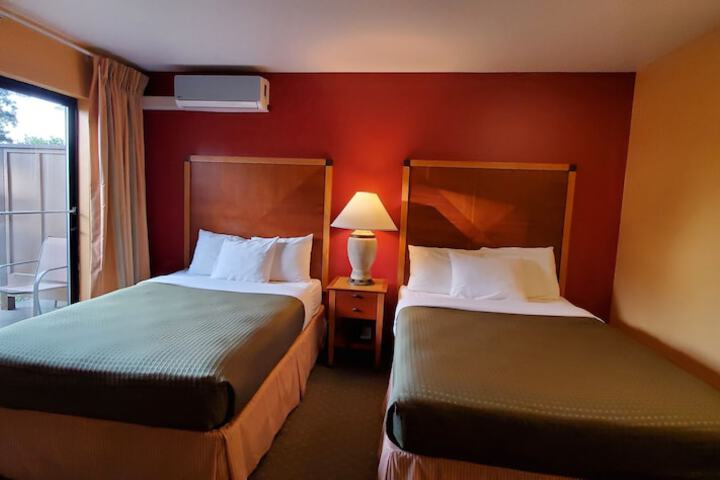 Room 30 of 53