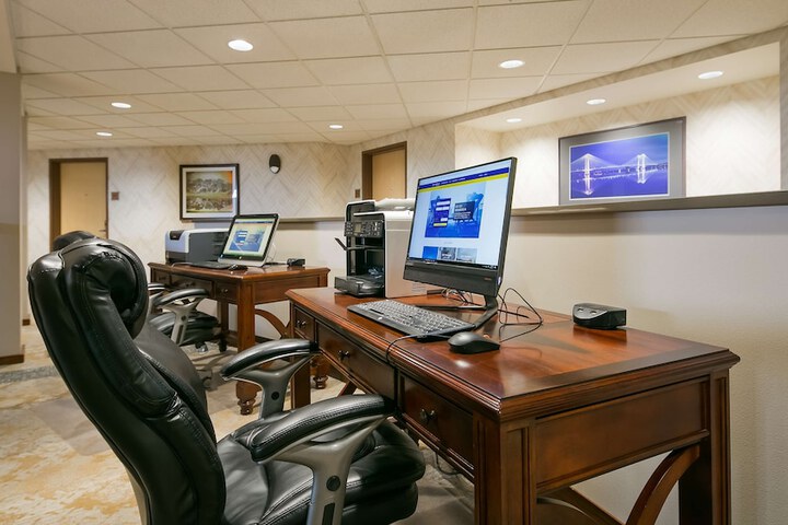 Best Western Plus Kennewick Inn
