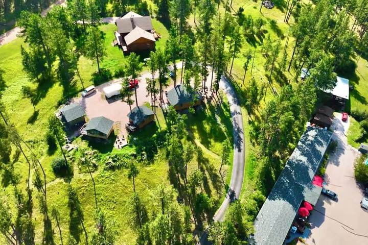 Mountain View Lodge & Cabins