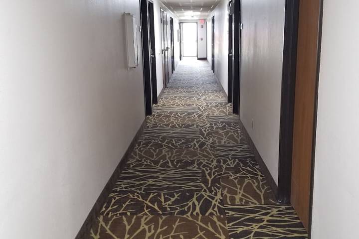Super 8 by Wyndham Keokuk