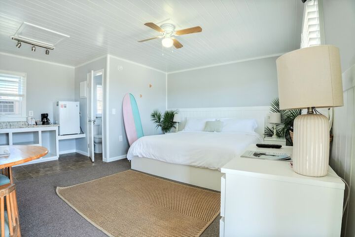 Room 52 of 56