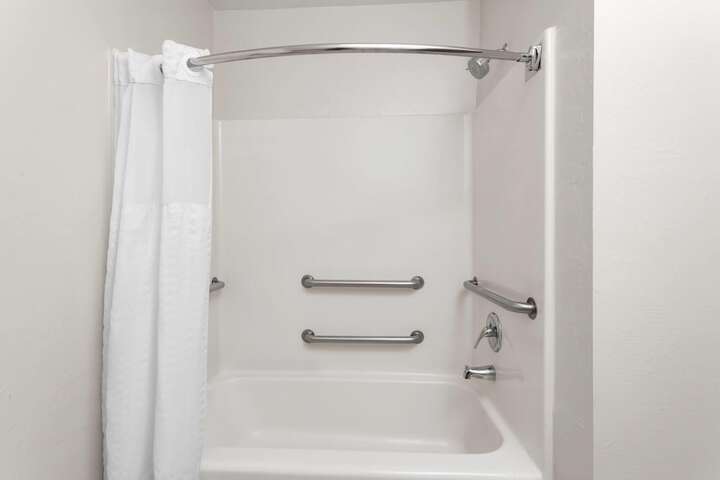 Hawthorn Extended Stay by Wyndham Naples
