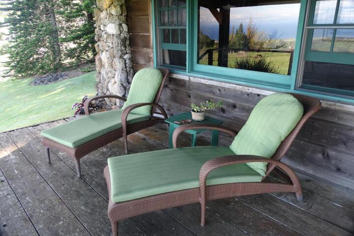 Kohala Lodge- Vacation Rental House