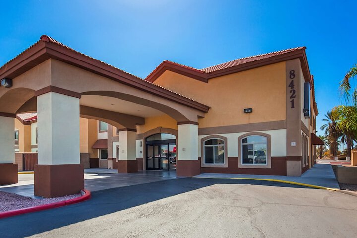 Hotel 2 of 16