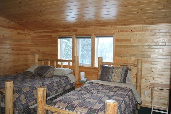 Cougar Mountain Lodge