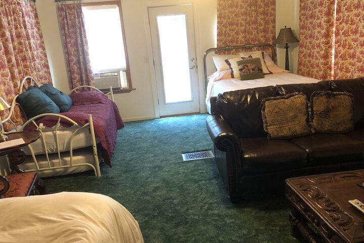 Echo Canyon Spa Resort (Adults Only)