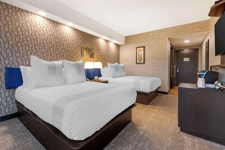 Room 21 of 31