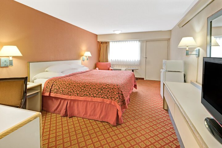 Room 17 of 20