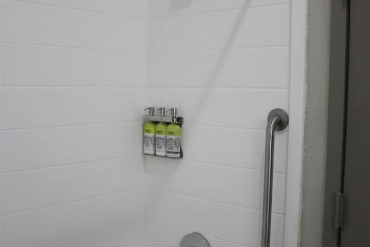 Holiday Inn Express Hotel & Suites Shamrock North by IHG