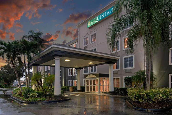 Hotel 2 of 28