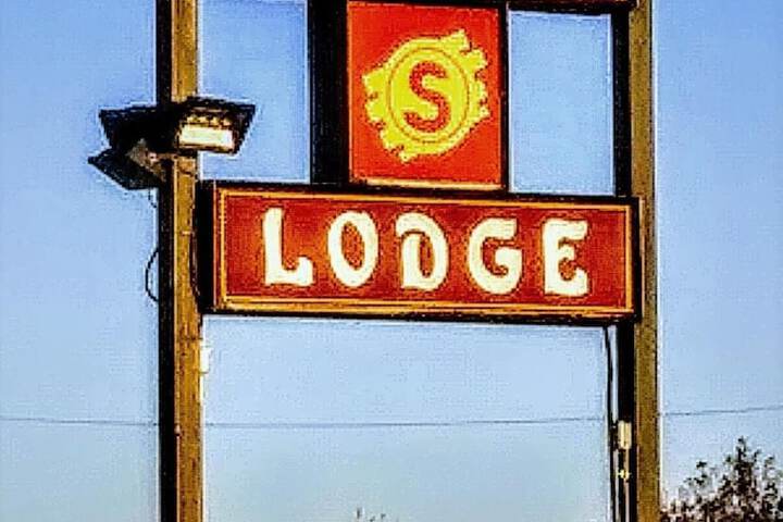 Hotel 3 of 40