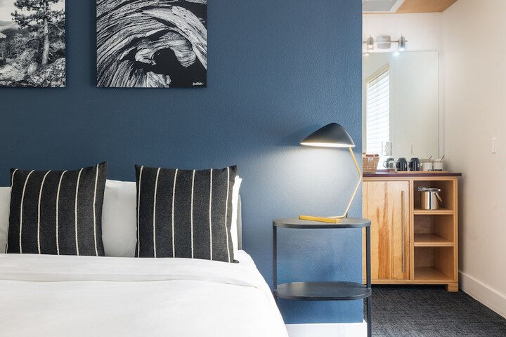 Gravity Haus Truckee-Tahoe