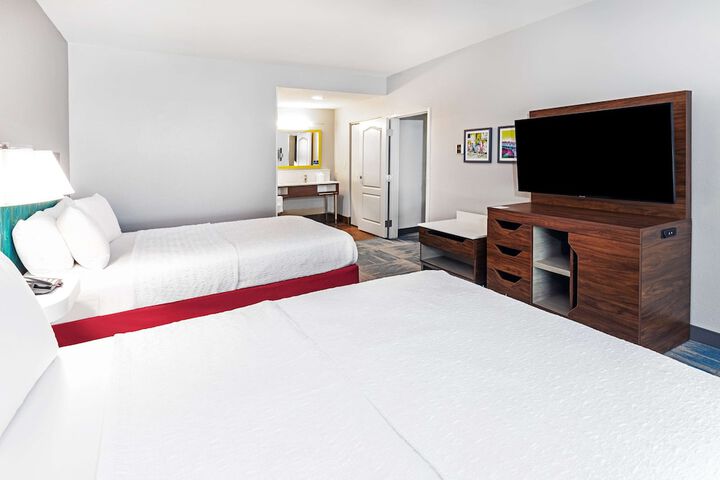 Room 13 of 49