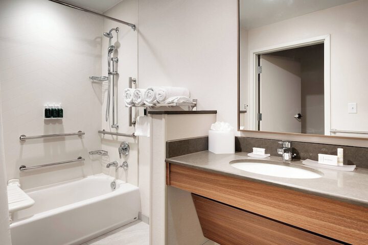 Fairfield by Marriott Inn & Suites Denver West / Federal Center