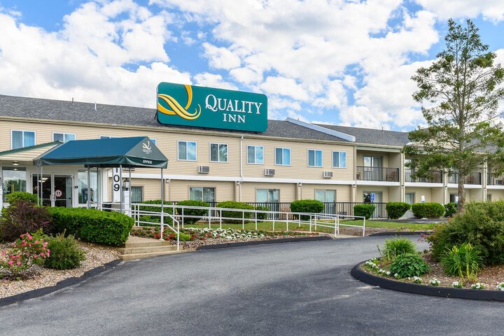 Quality Inn Bourne - Cape Cod