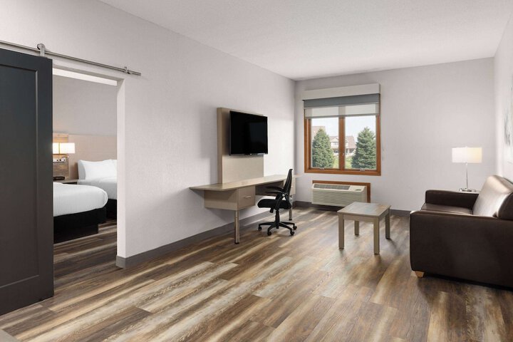 Links Bos Landen Hotel & Spa of Pella Trademark by Wyndham