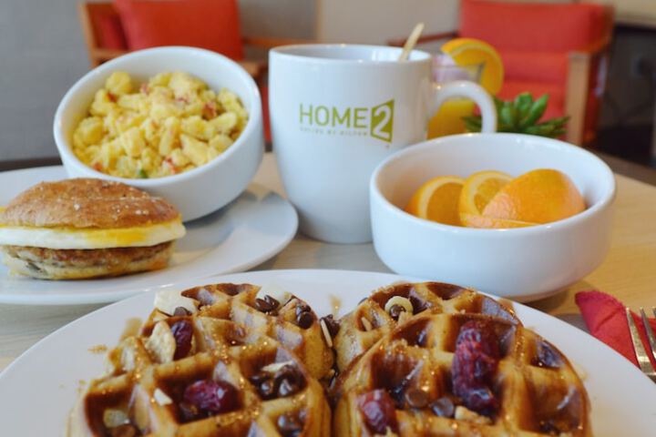 Breakfast/Coffee Service 30 of 35