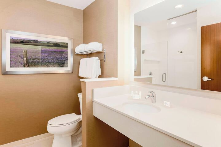 Room 14 of 31