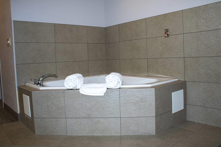 Country Inn & Suites by Radisson Carlisle, PA