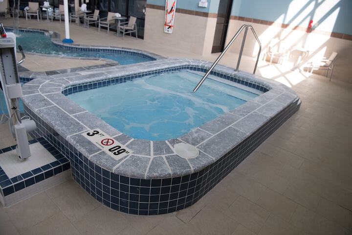 Holiday Inn Express Hotel & Suites in North East (Erie) by IHG