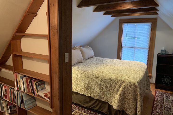Room 10 of 119