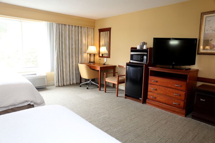 Room 30 of 41