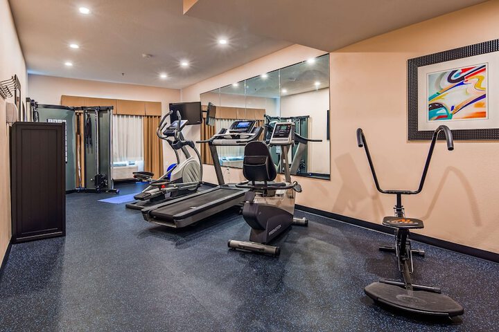 Best Western Plus Wendover Inn