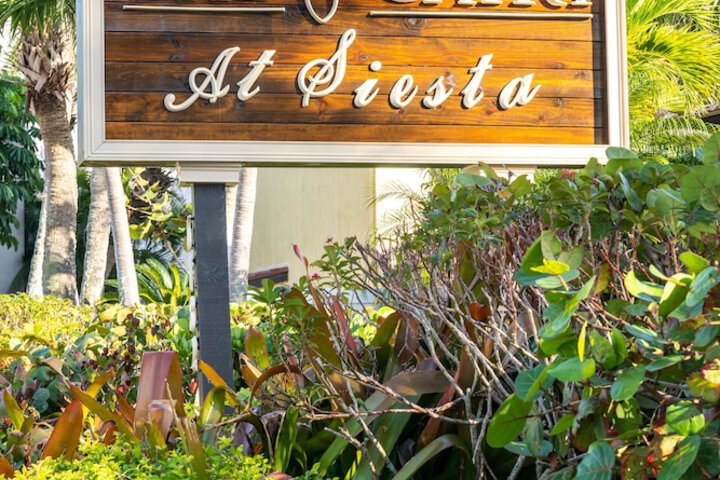 The Capri at Siesta