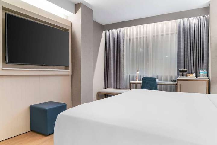 Radisson Plaza Hotel at Kalamazoo Center