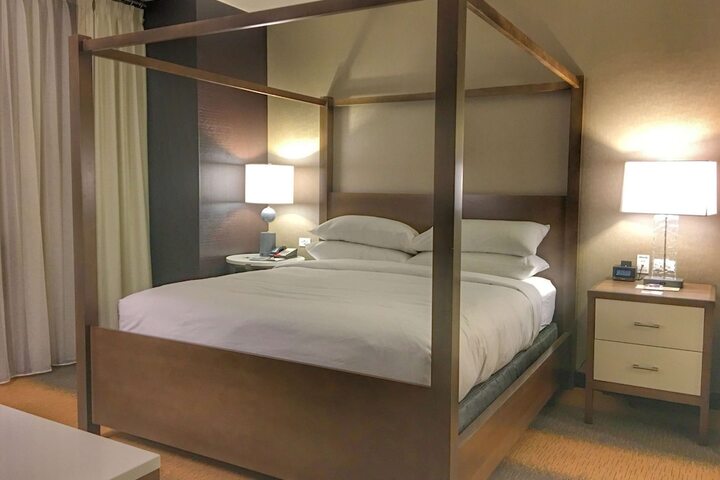 Room 47 of 88