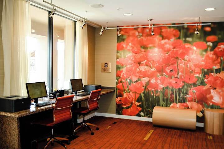 Courtyard by Marriott Salina