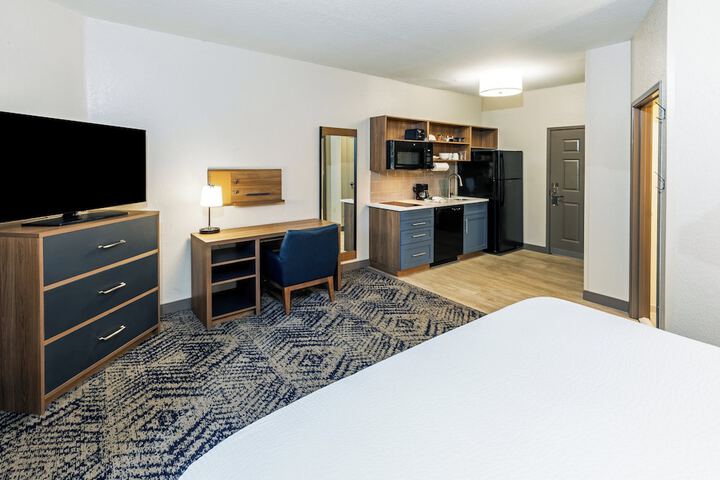 Room 38 of 53