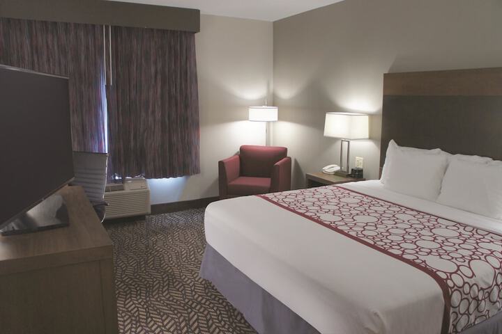 Room 31 of 38