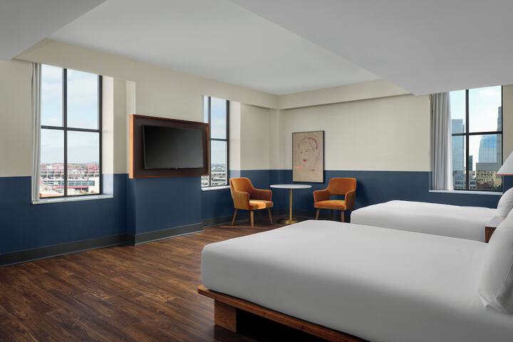 Room 56 of 98