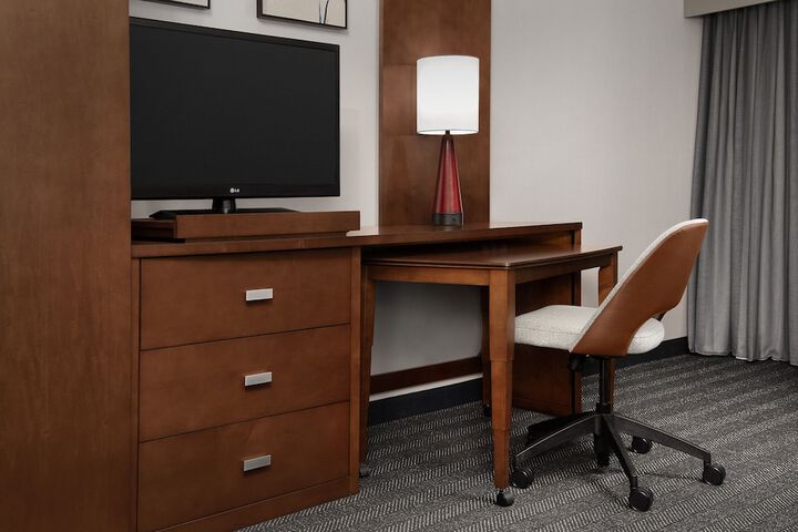 Room 22 of 39
