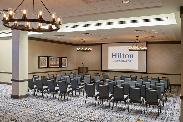 Hilton Cincinnati Airport