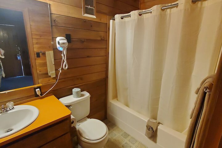 Virginian Resort
