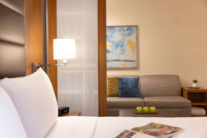 Room 28 of 54