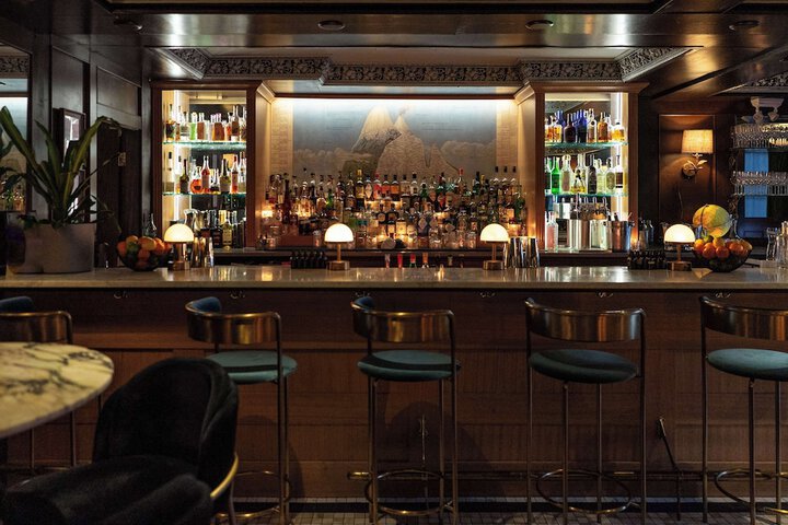 DoubleTree by Hilton Hotel & Suites Victoria