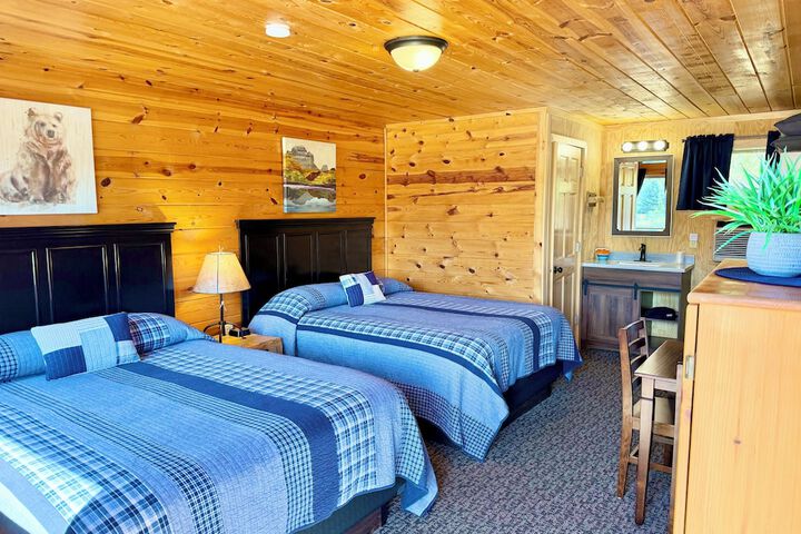 Mountain View Lodge & Cabins