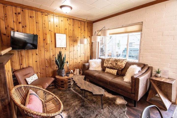 Lake Front Cabins