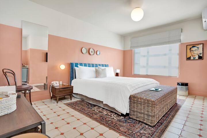 Room 40 of 56