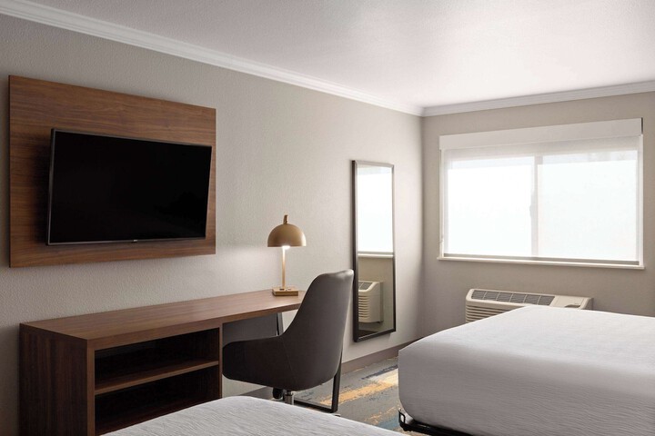 Room 55 of 97
