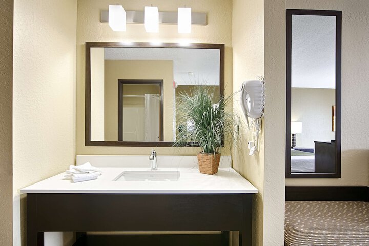 Best Western Norwalk