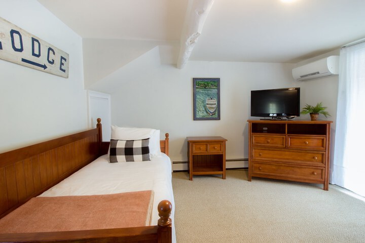 Kedron Valley Inn