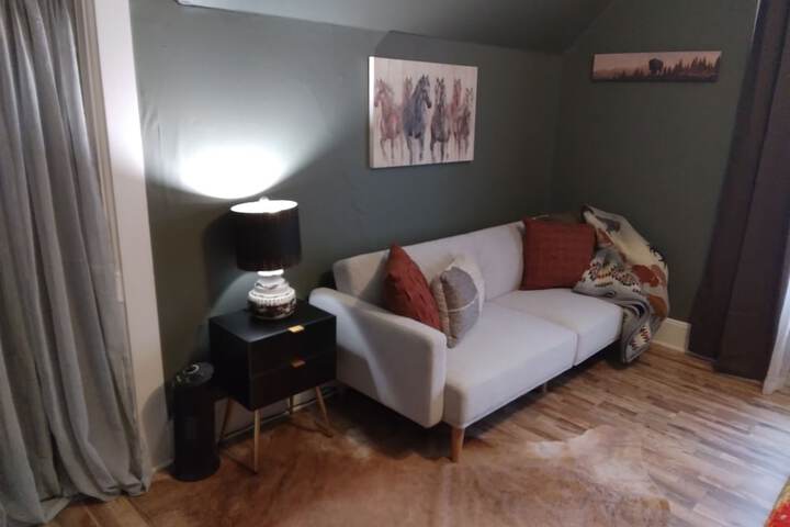 Room 34 of 42